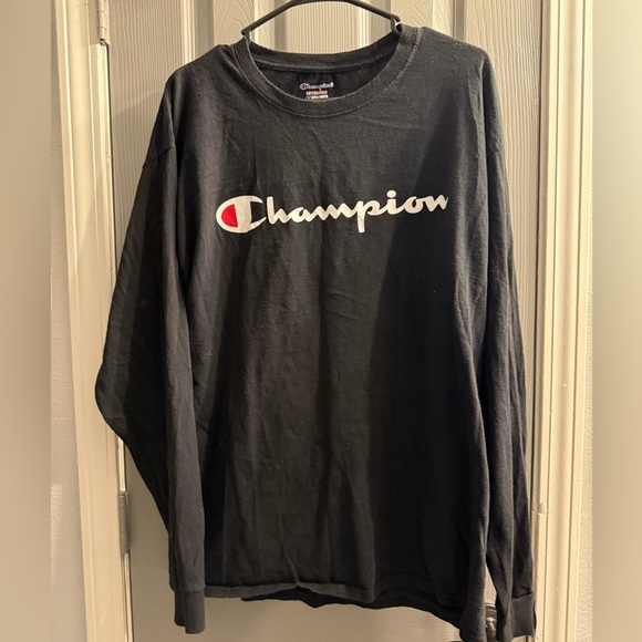 Mens Champion Long sleeve T shirt Pre loved has a couple small cracks in logo XL - Picture 1 of 7